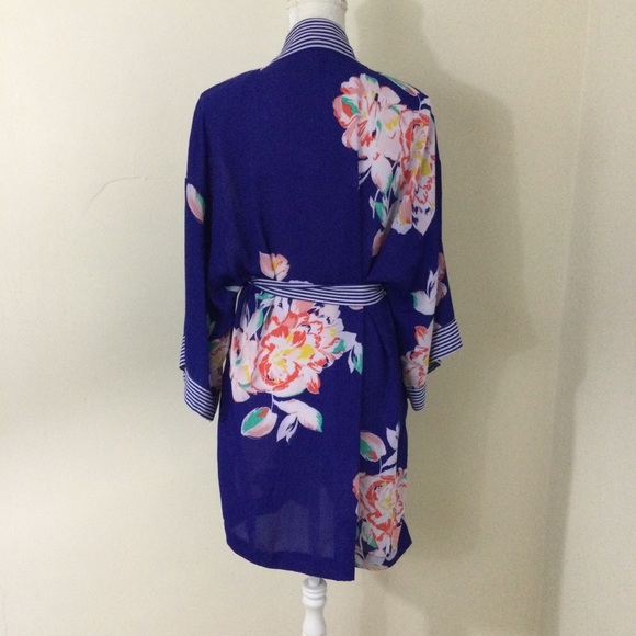 a new day Target Brand Kimono Robe Floral Print Mid Length Size M - Picture 4 of 4